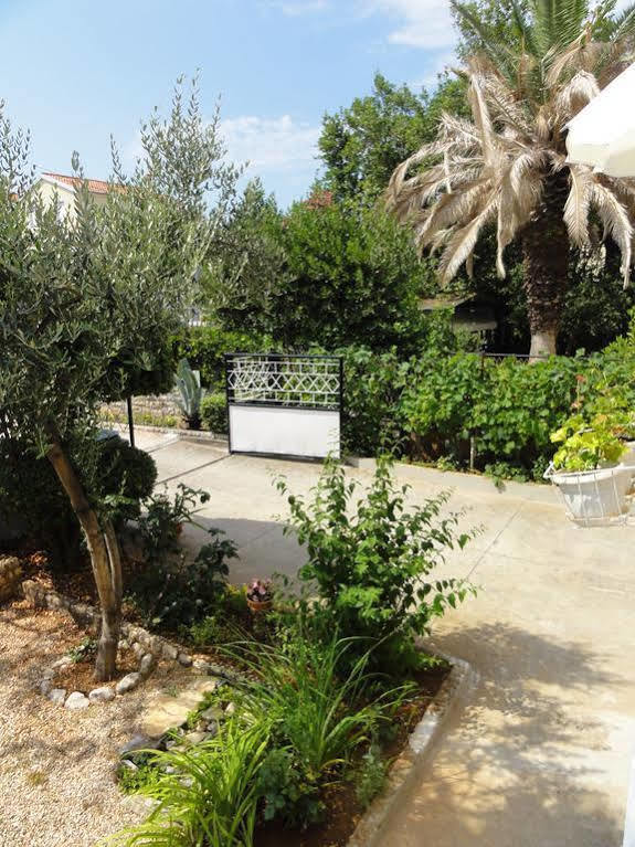 Guest Accommodation Neno Zadar Exterior foto